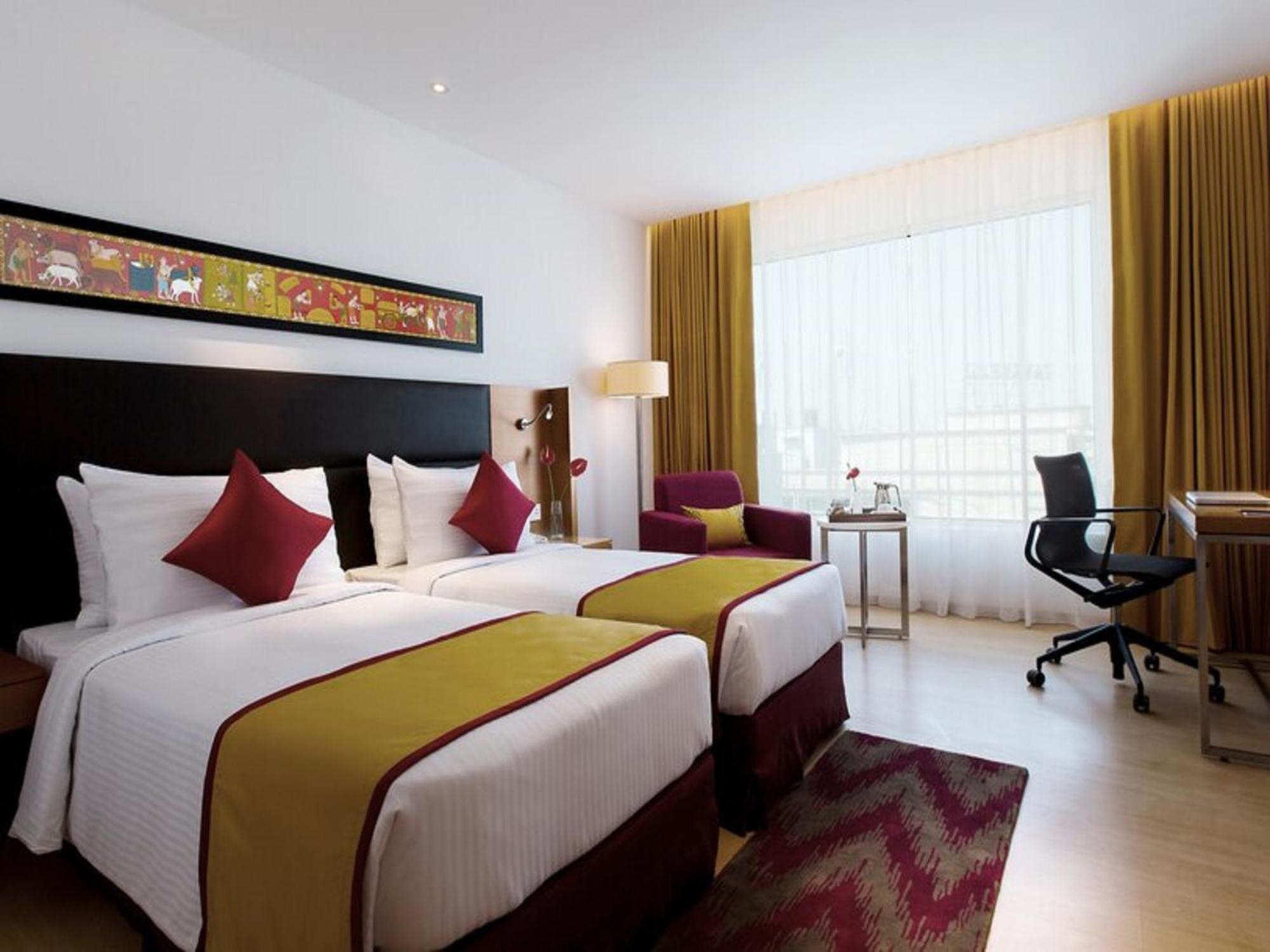 Mercure Hyderabad Kcp Banjara Hills, An Accor Hotel Extérieur photo